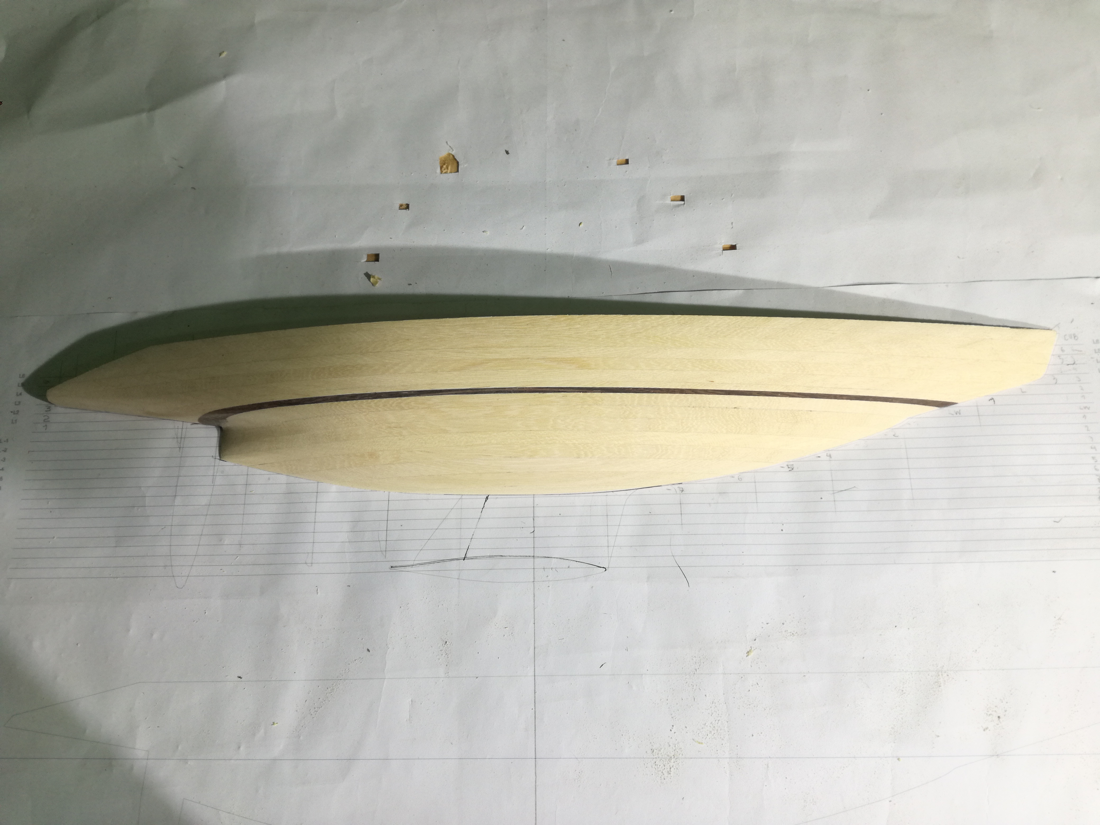 medios cascos de su embarcación