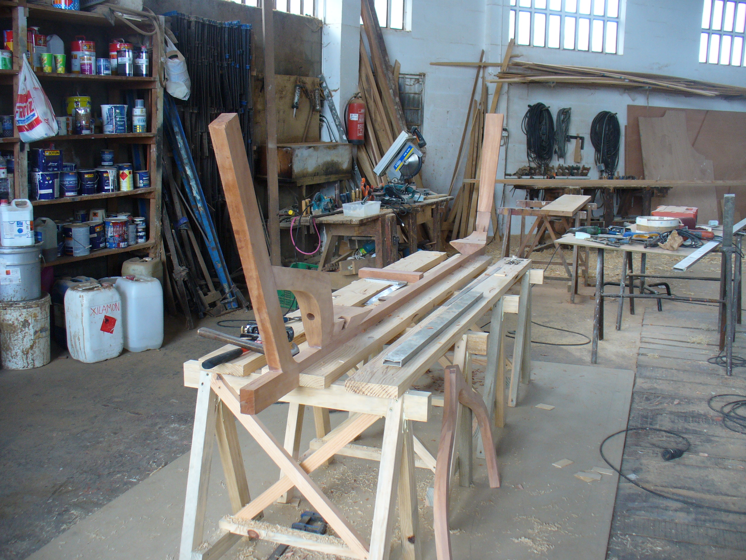 Mesa a partir de maqueta de galeón