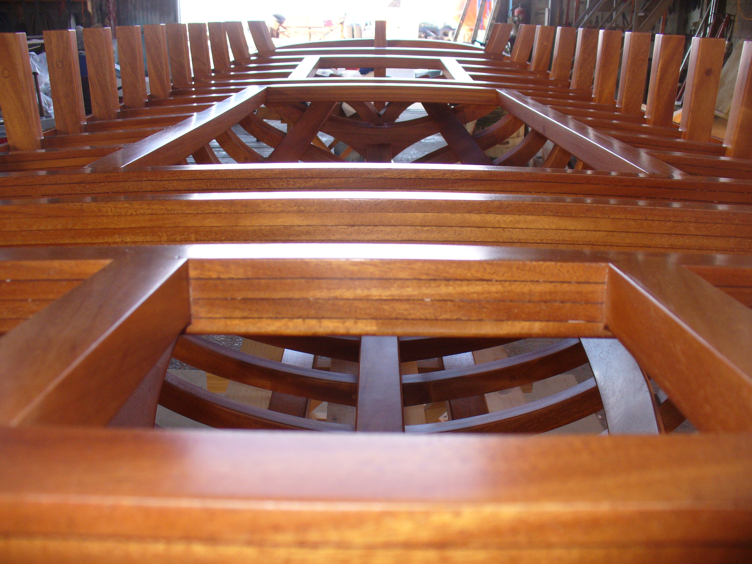 Mesa a partir de maqueta de galeón