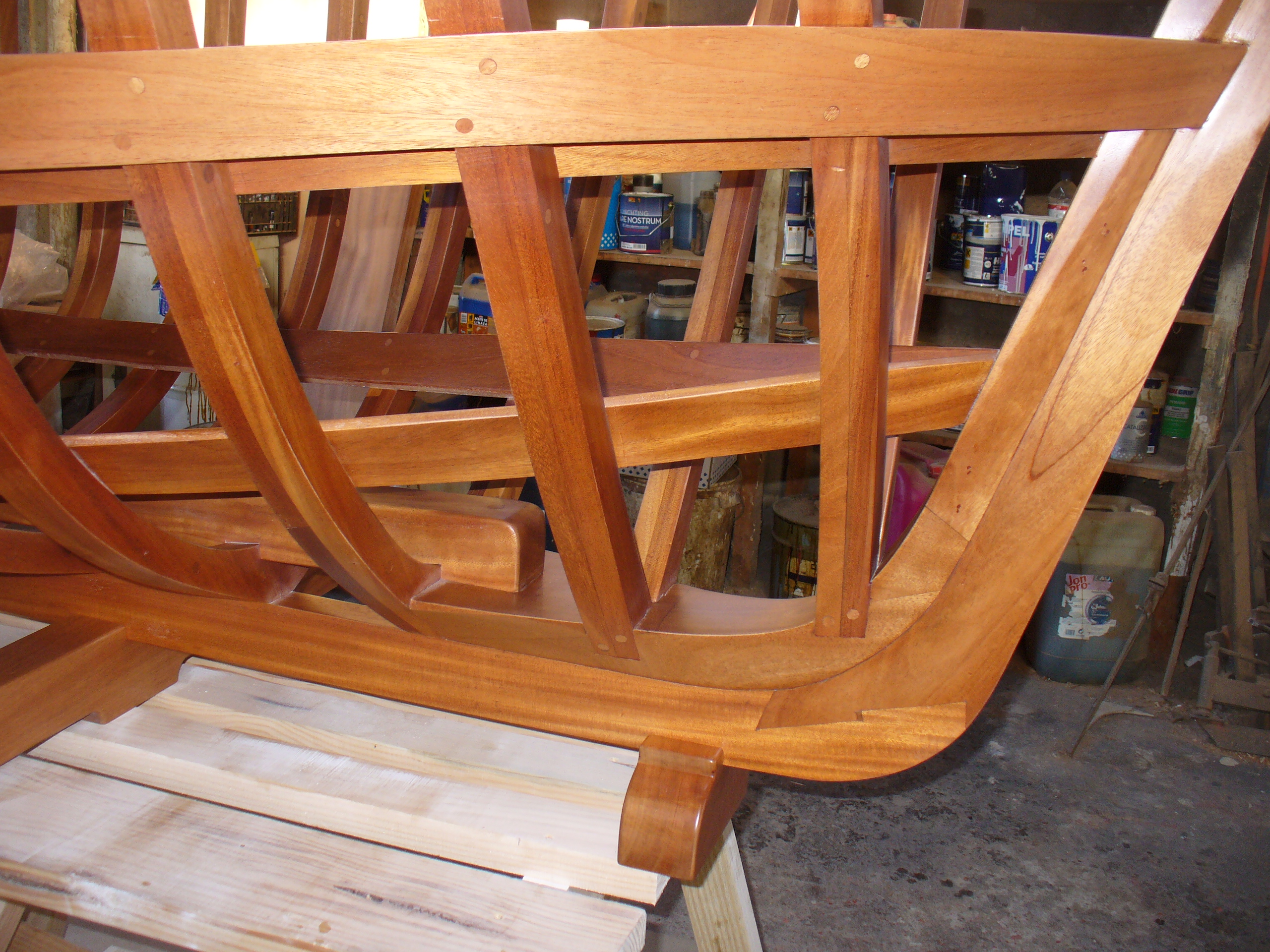 Mesa a partir de maqueta de galeón