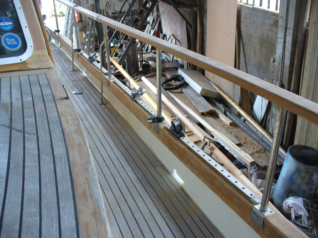 Aplicación de Coelan en Nauticat 33