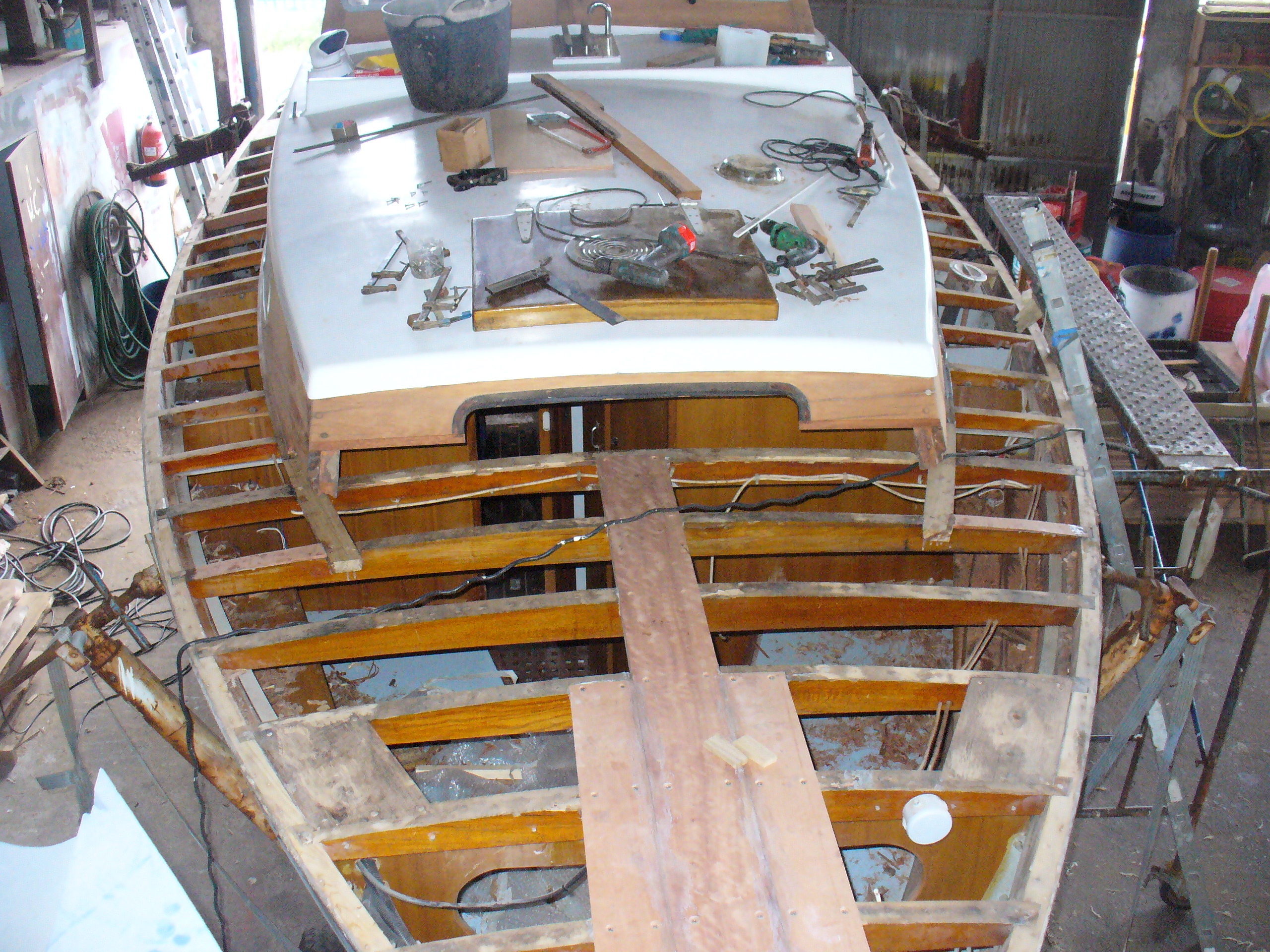 Odin restauración motovelero