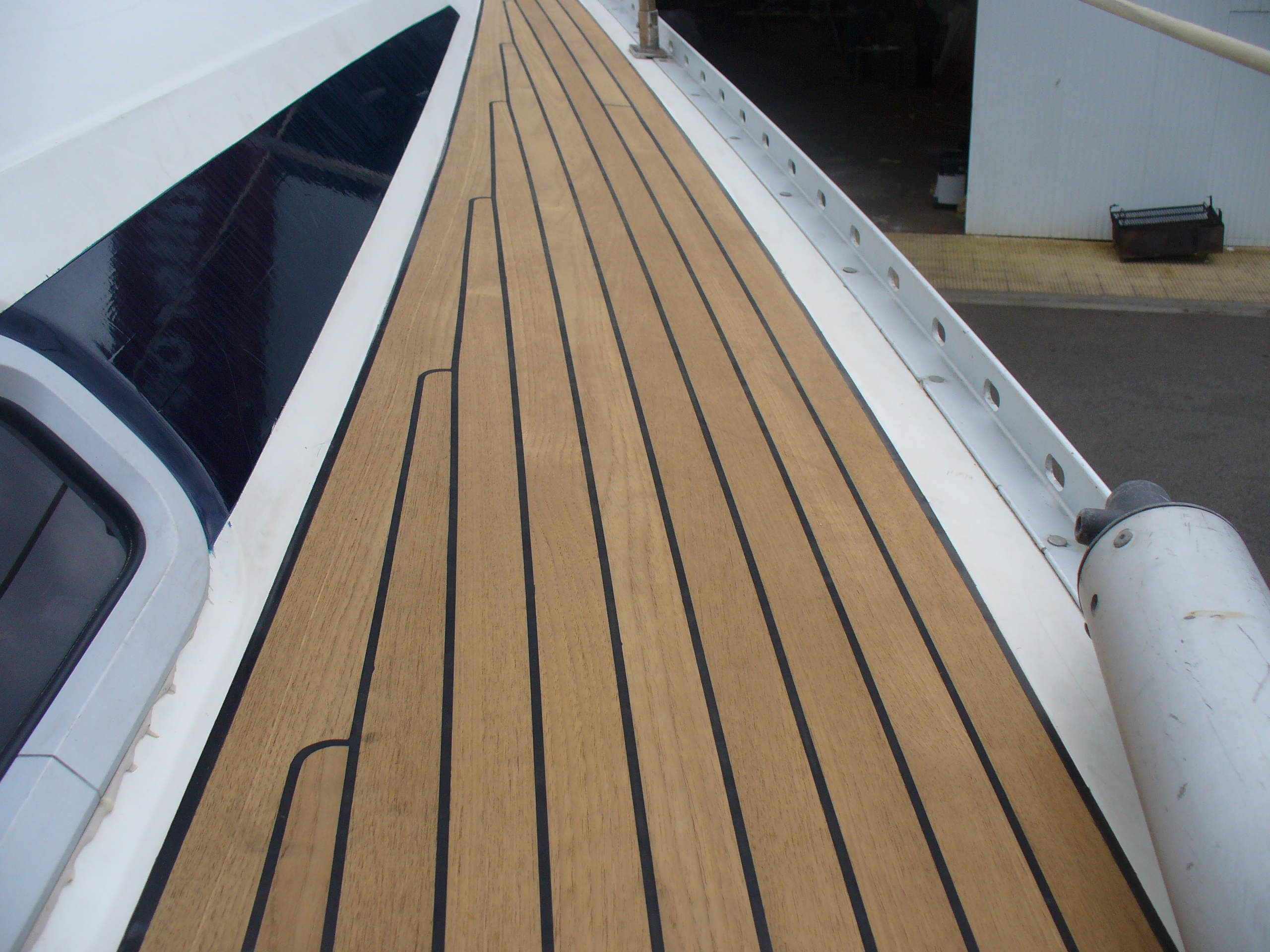 Velero de crucero Elan 431